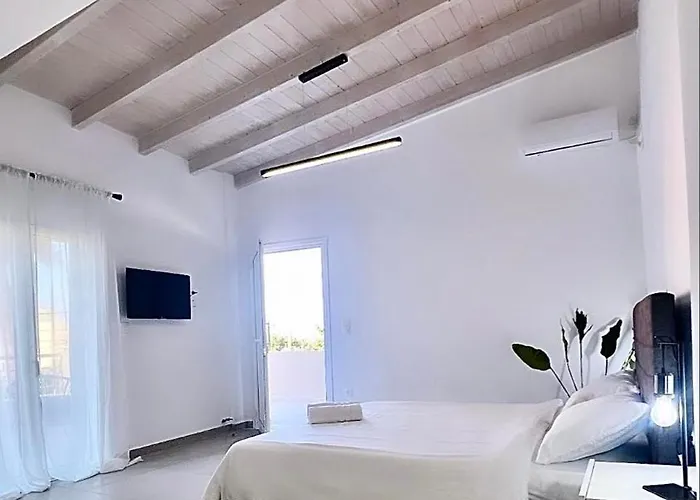 Abuelo Apartment II
